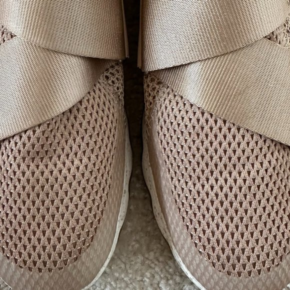 SOREL Women's Kinetic Sneak Trainers, Size US 7 - Picture 2 of 10